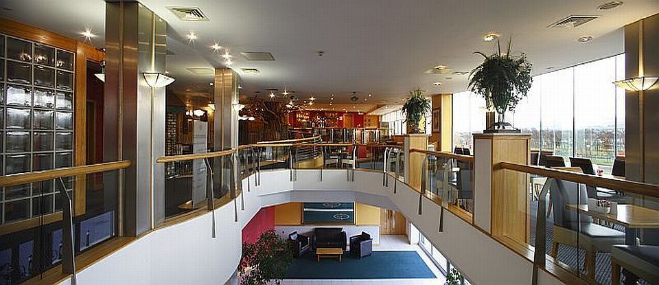 Plaza Hotel Tallaght Ngoại thất bức ảnh